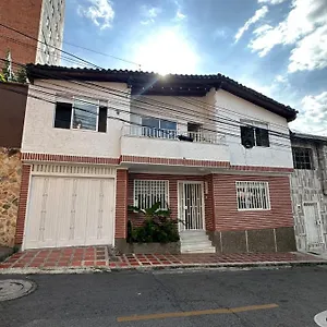 Gaston2 Hostal